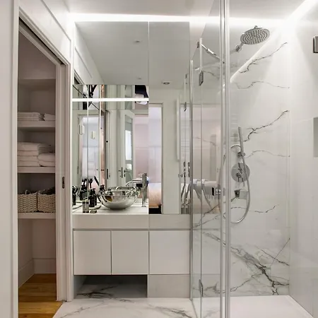 Chic & Trendy T.m. Flat Apartment *